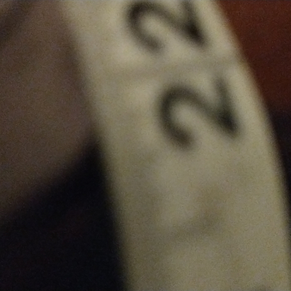 Vera Wang women's size L capped sleeve geometric pattern top w high-low effect - Picture 7 of 8